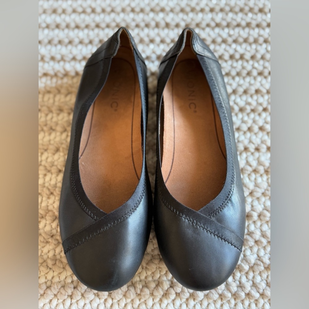 Vionic Caroll Ballet Flats Black Walking‎ Slip On Comfort Shoes Women’s Size 6.5